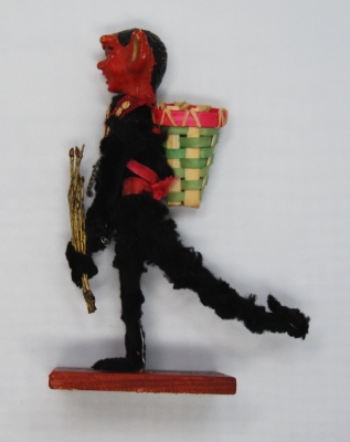 Krampus als Aufstellfigur